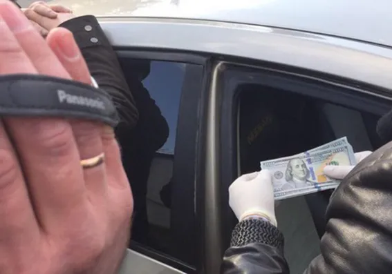 У Хмельницькому судитимуть громадських активістів, які вимагали 600 доларів хабара від керівника підприємства — фото 1