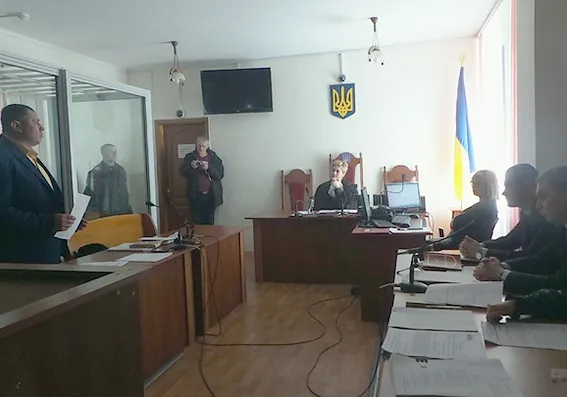 У Хмельницькому судитимуть громадських активістів, які вимагали 600 доларів хабара від керівника підприємства — фото 2