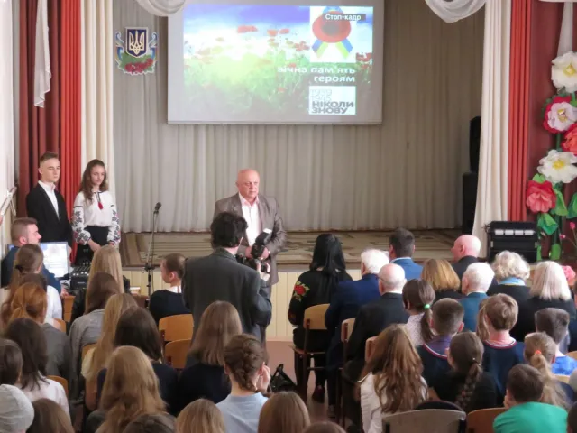 Маленькі хмельничани показали відмінні знання з місцевого самоврядування на брейн-рингу «Моя позиція» та виграли поїздку до Києва — фото 23