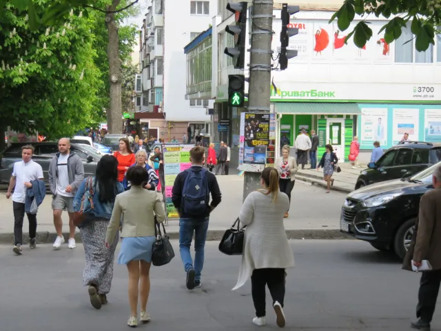 У Хмельницькому встановили 236 нових світлодіодних світлофорів — фото 3