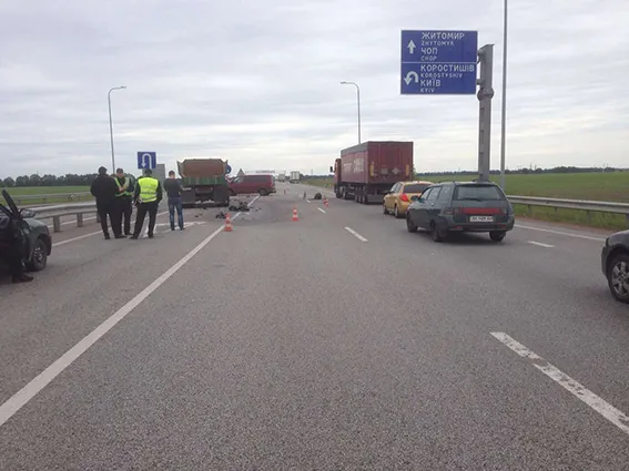 У Хмельницькому попрощалися з 23-річним Дмитром Червонюком, який загинув у ДТП — фото 8