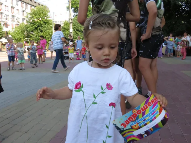 В Хмельницькому стартував проект «Дитяча гулянка» — фото 7