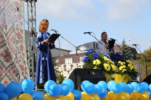 Виставки, ярмарки та парад вишиванок: у Хмельницькому відзначили 26 річницю Незалежності України — фото 5