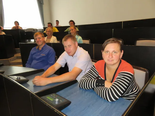 Для учасників фестивалю «Сяйво дитинства» провели екскурсію у міській раді — фото 4