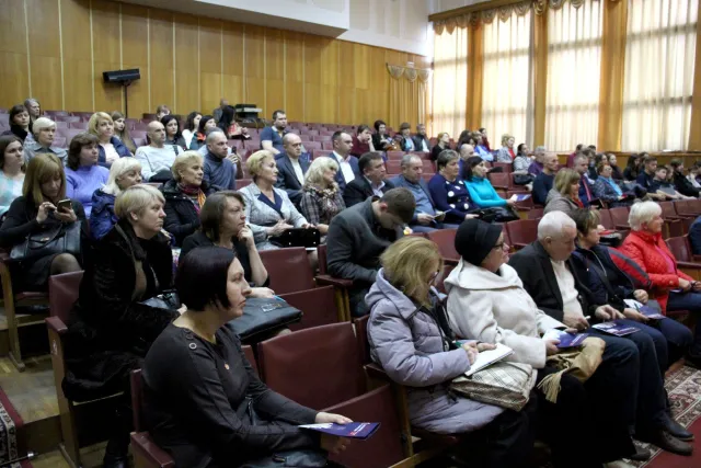 Шляхи розвитку міста: у Хмельницькому відбувся Форум активних громадян — фото 1