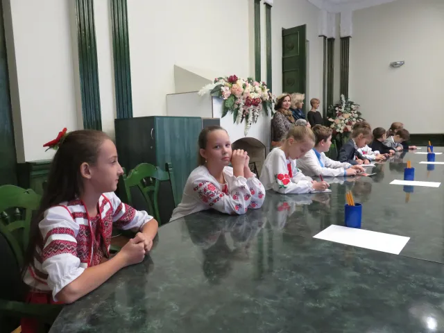 Для п’ятикласників НВО №23 провели цікаву екскурсію у міській раді — фото 3