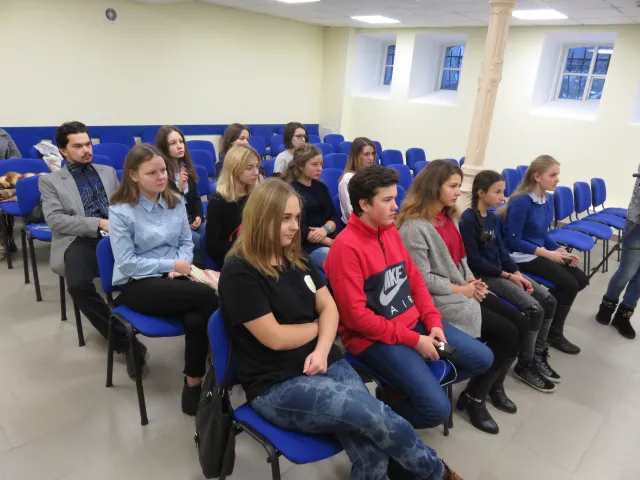 Хмельницьких школярів залучатимуть до організації та проведення різноманітних заходів міської ради — фото 1
