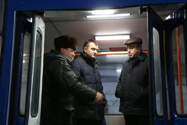Незабаром вулицями Хмельницького буде курсувати відремонтований тролейбус — фото 1