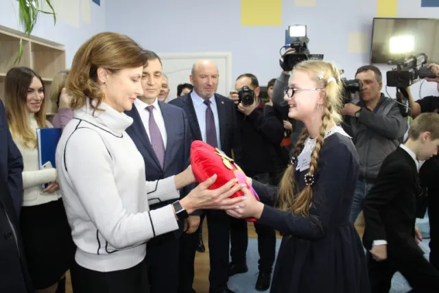 Дружина Президента України анонсувала створення 26 Інклюзивно-ресурсних центрів на Хмельниччині — фото 2