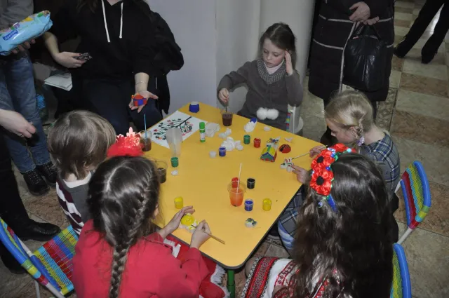 Конкурс краси для вагітних, концерт та фотосесії: у Хмельницькому відбувся фестиваль батьківства — фото 4