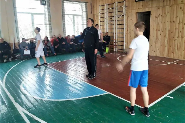 Інновації на уроках фізкультури: в Хмельницькій гімназії №1 ім. В. Красицького втілюють проект «JuniorZ» — фото 6