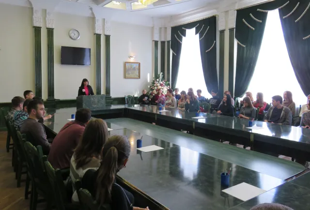 На екскурсію до міської ради завітали студенти Хмельницького національного університету — фото 4