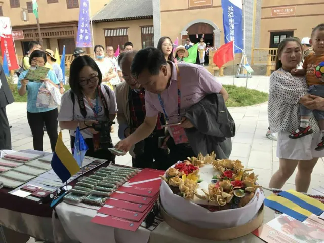 Продукція хмельницьких виробників представлена на Фестивалі їжі та культур Шовкового шляху у Китаї — фото 2