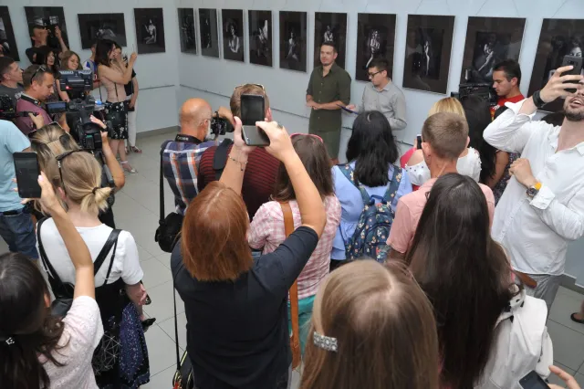 У Хмельницькому відкрилася унікальна виставка фотографій «Неприхована краса» — фото 3
