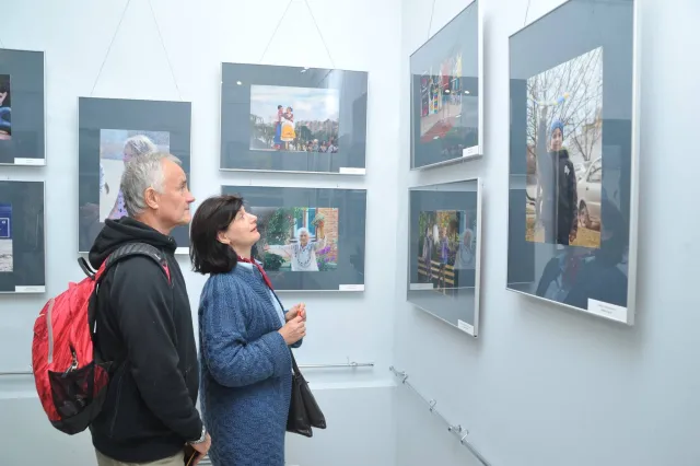 «Хмельницький крізь об’єктив»: нагороджено переможців фотоконкурсу до Дня міста — фото 1